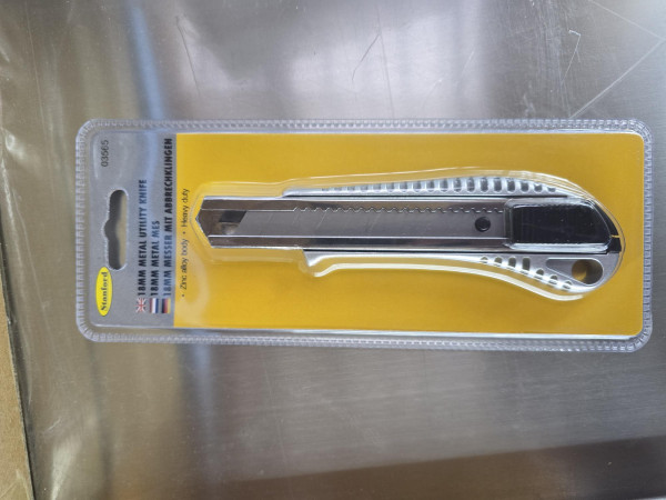 Cuttermesser Teppichmesser Kartonmesser Paketmesser Cutter Messer 18mm