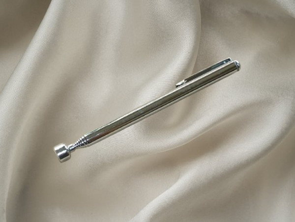 Teleskop Magnetheber mit 1500g Haltekraft